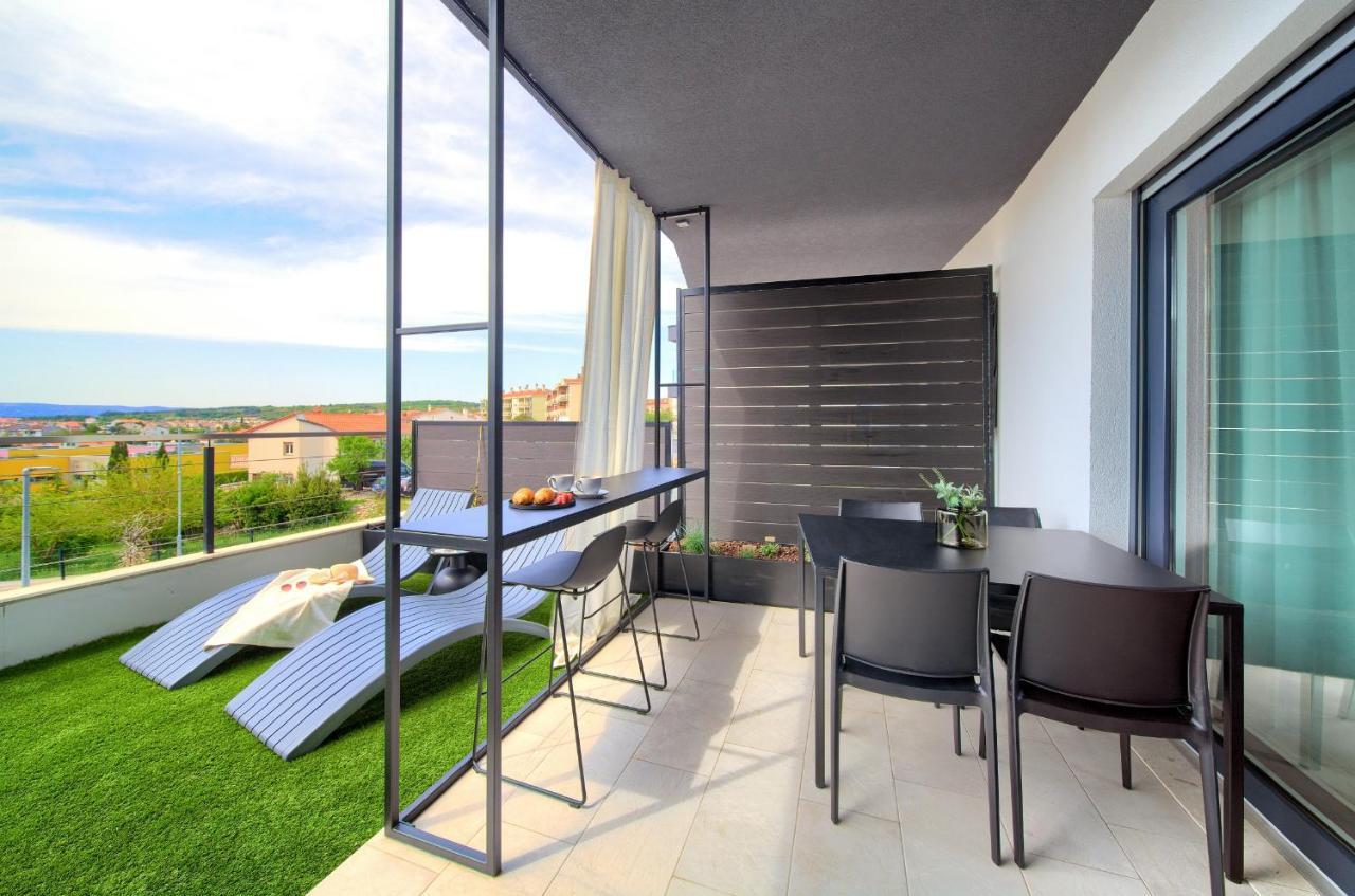 Apartment Diamar With Seaview Krk Town Exterior foto