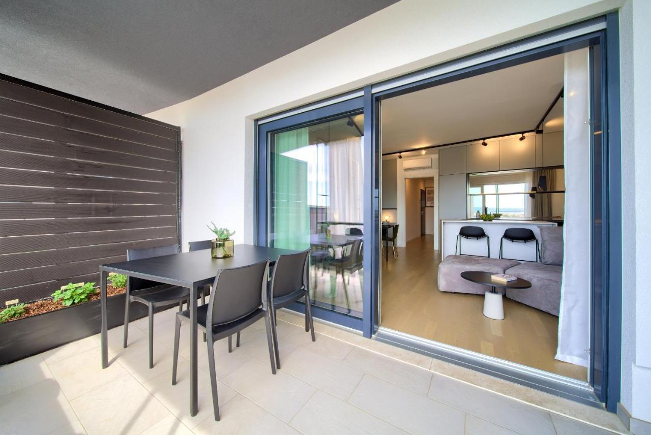 Apartment Diamar With Seaview Krk Town Exterior foto